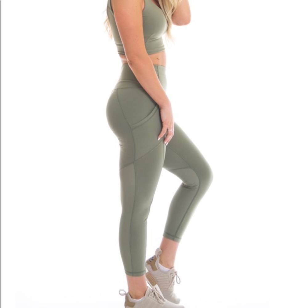 Paragon Allure Leggings
